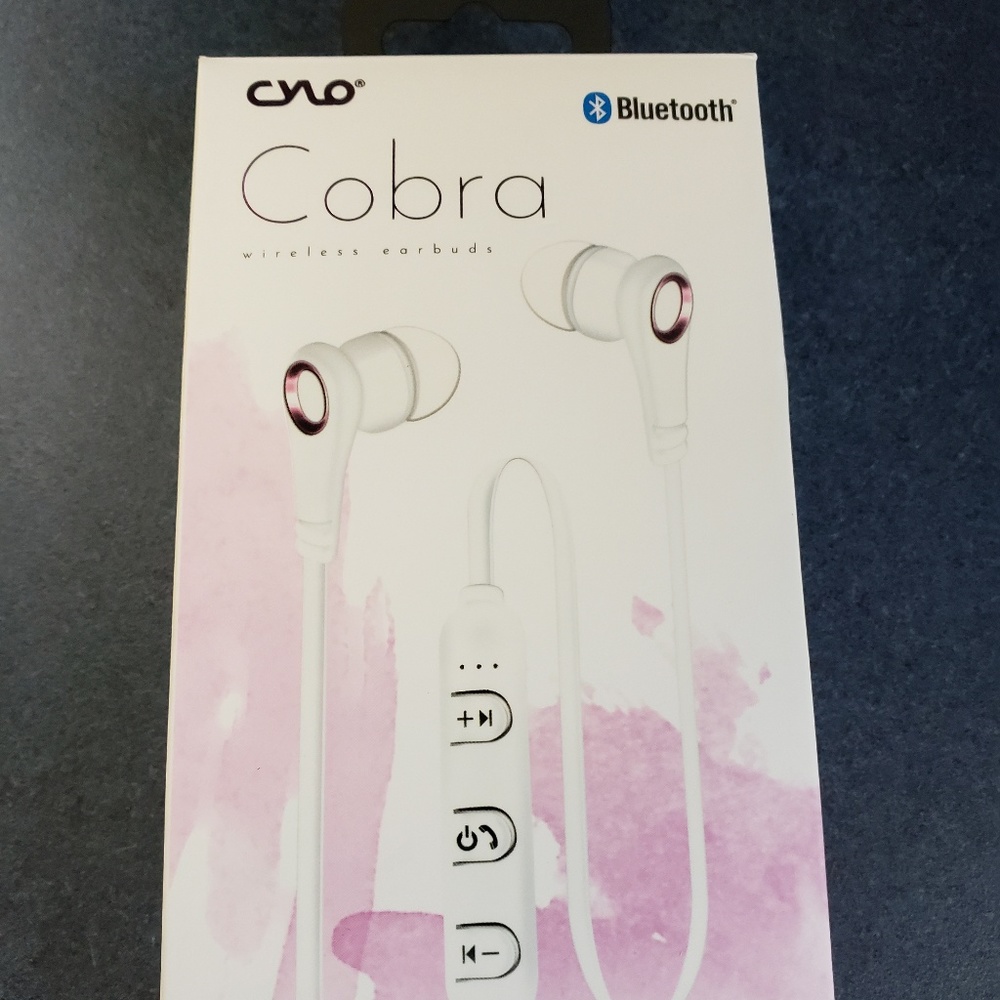Cobra Wireless Earbuds New in Box NEVER USED
